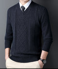 Herren V-Ausschnitt Pullover im modernen Zopfmuster R&B