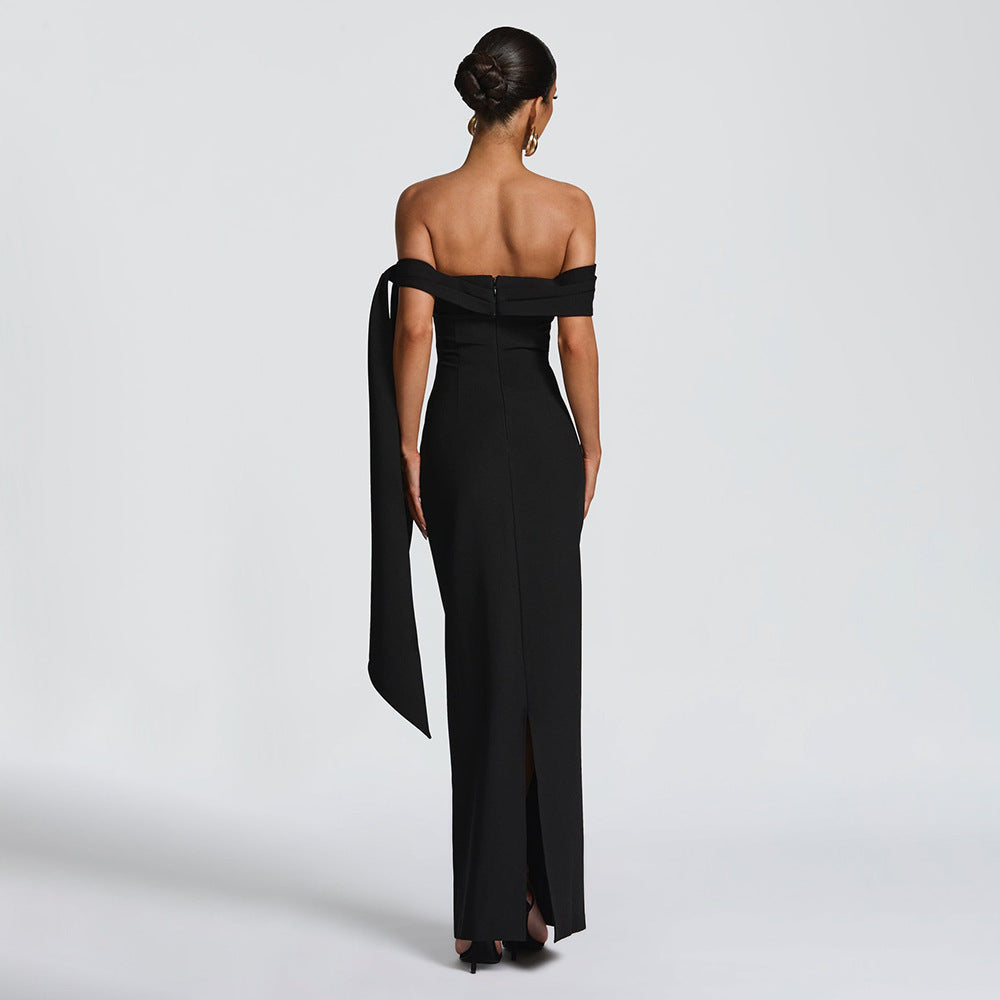 Damen Elegantes Maxikleid mit schulterfreiem Design und raffiniertem Drapierungselement R&B