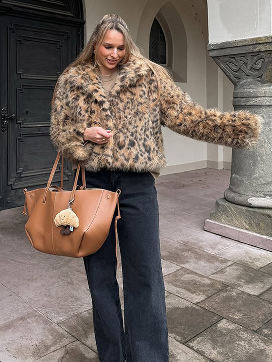 Damen Kurze Felljacke mit Leopardenmuster R&B