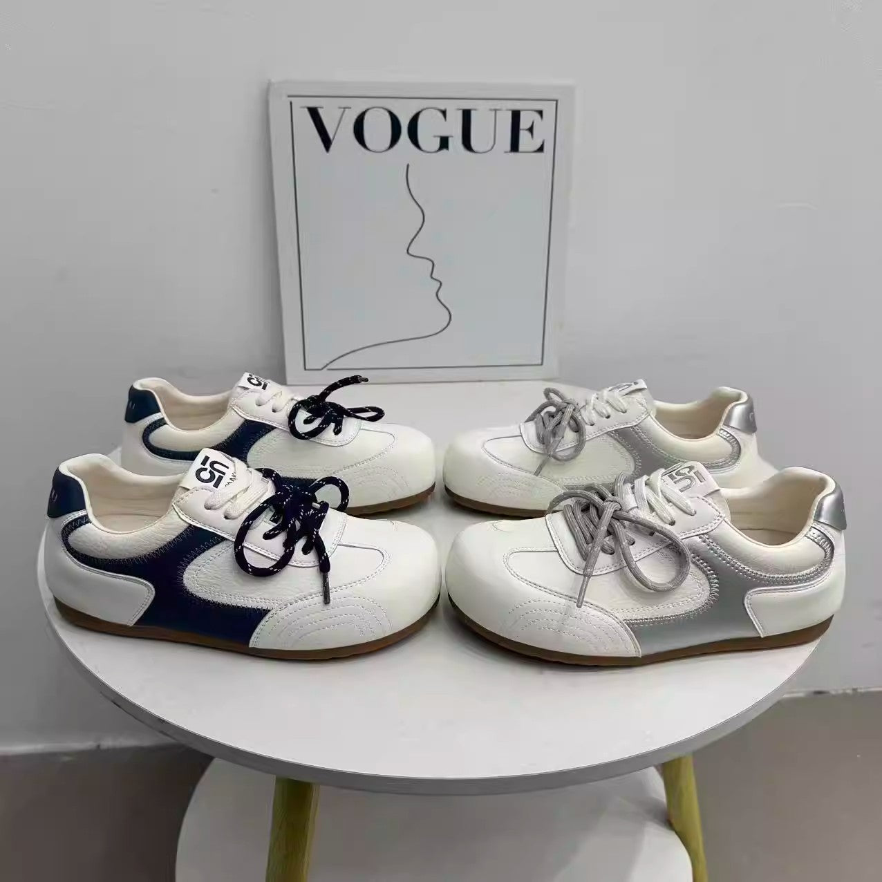 Damen Sneakers im sportlichen Retro-Design mit atmungsaktiver Oberfläche und rutschfester Sohle R&B