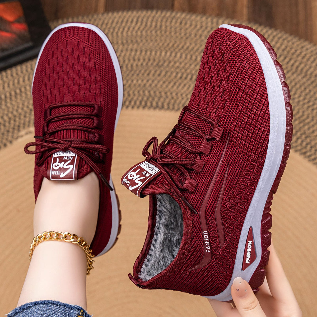 Damen Bequeme Sport Sneakers mit kuscheligem Innenfutter und rutschfester Sohle R&B