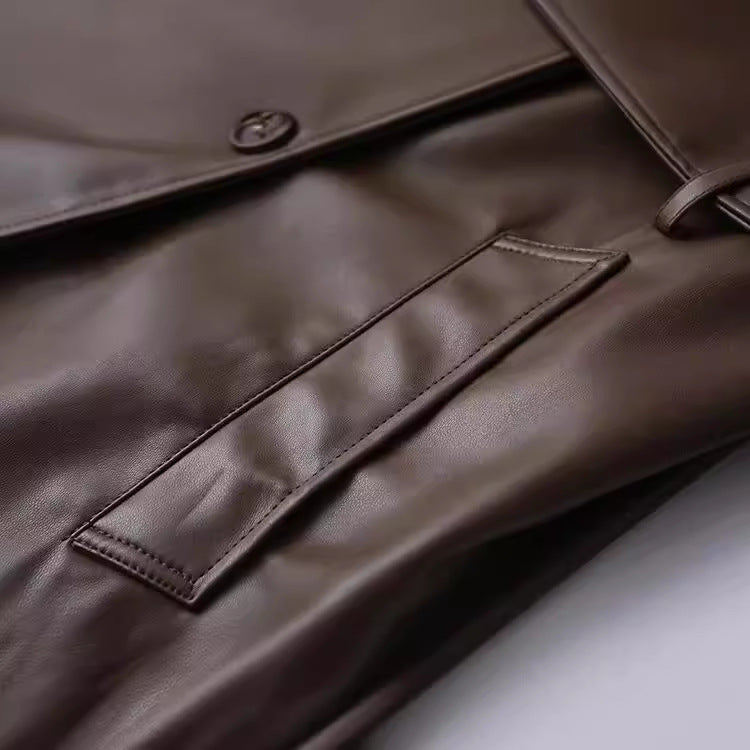 Damen Kunstleder-Trenchcoat mit modischem Schnitt und praktischen Taschen R&B