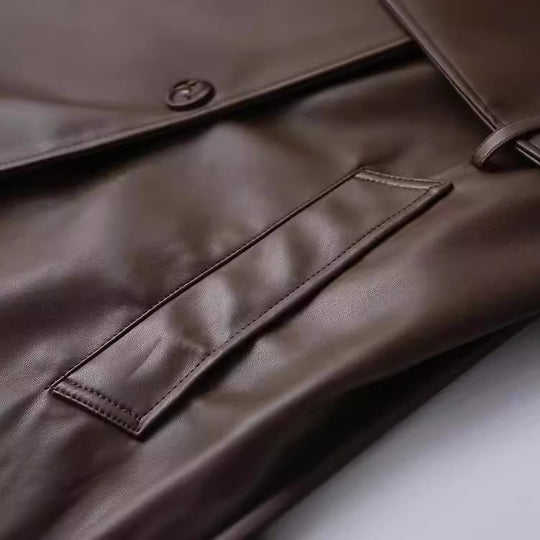 Damen Kunstleder-Trenchcoat mit modischem Schnitt und praktischen Taschen R&B
