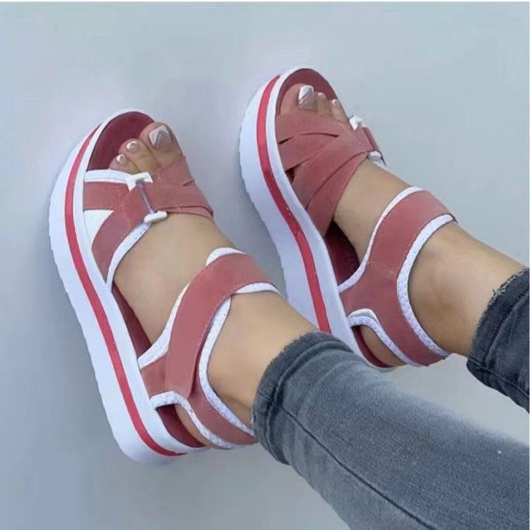 Damen komfortable Sandalen mit verstärktem Fersenriemen und flexiblem Plateau R&B