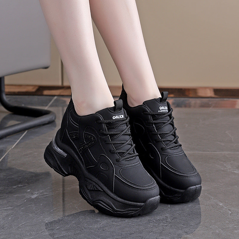 Damen modische Sneakers mit dämpfenden Eigenschaften und sportlichem Design R&B
