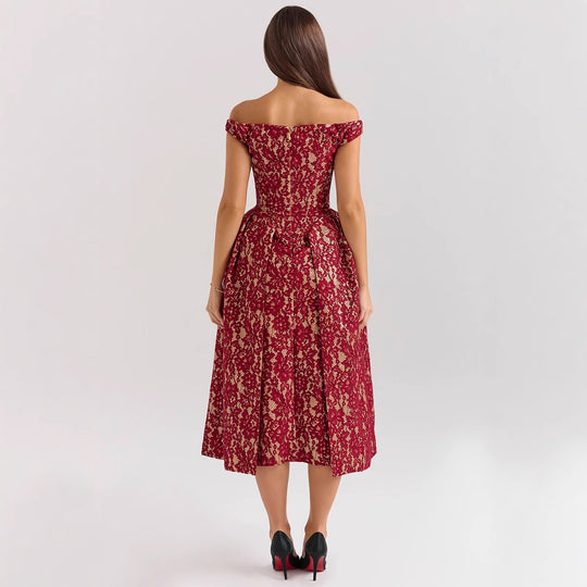 Damen Abendkleid mit raffinierten Spitzenapplikationen und elegantem Schnitt R&B