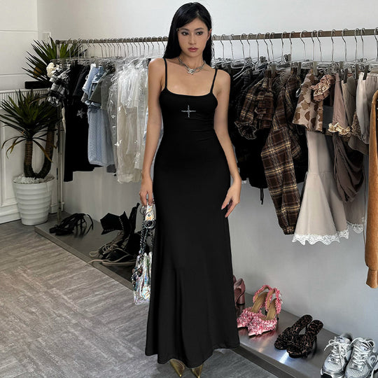 Damen Elegantes Maxikleid mit verstellbaren Trägern und Paillettenverzierung R&B