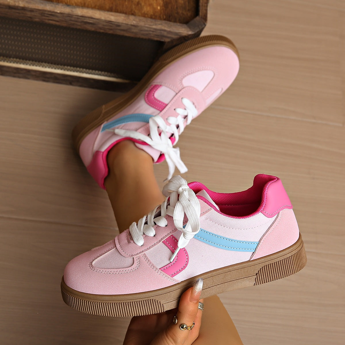 Damen Sportliche Sneakers mit modischem Farbverlauf R&B