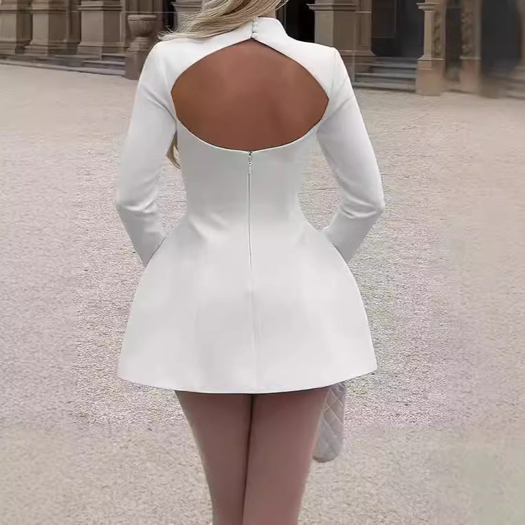 Damen Elegantes Mini-Kleid mit hochgeschlossenem Hals und ausgestelltem Saum R&B