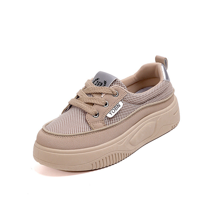 Damen Bequeme Sneakers mit luftigen Mesh-Einsätzen und auffälligem Design R&B