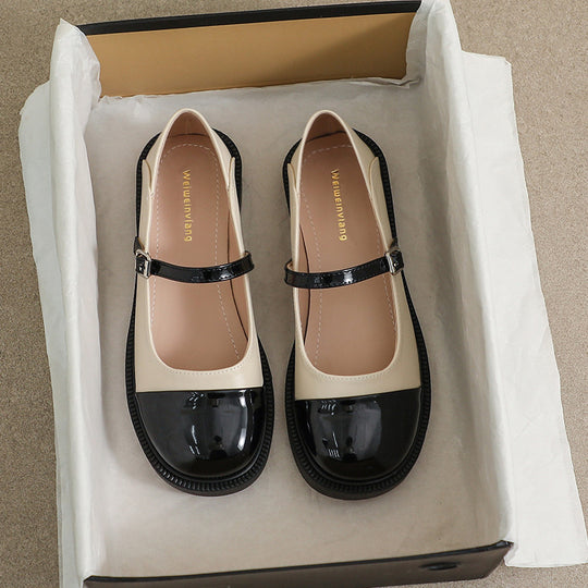 Damen Mary-Jane Schuhe mit glänzendem Lack und verstellbarem Riemen R&B