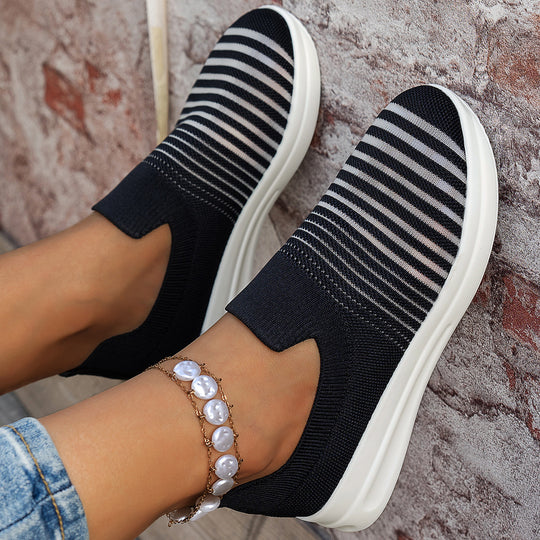 Damen Slip-On Sneakers mit flexiblem Obermaterial und rutschfester Sohle R&B