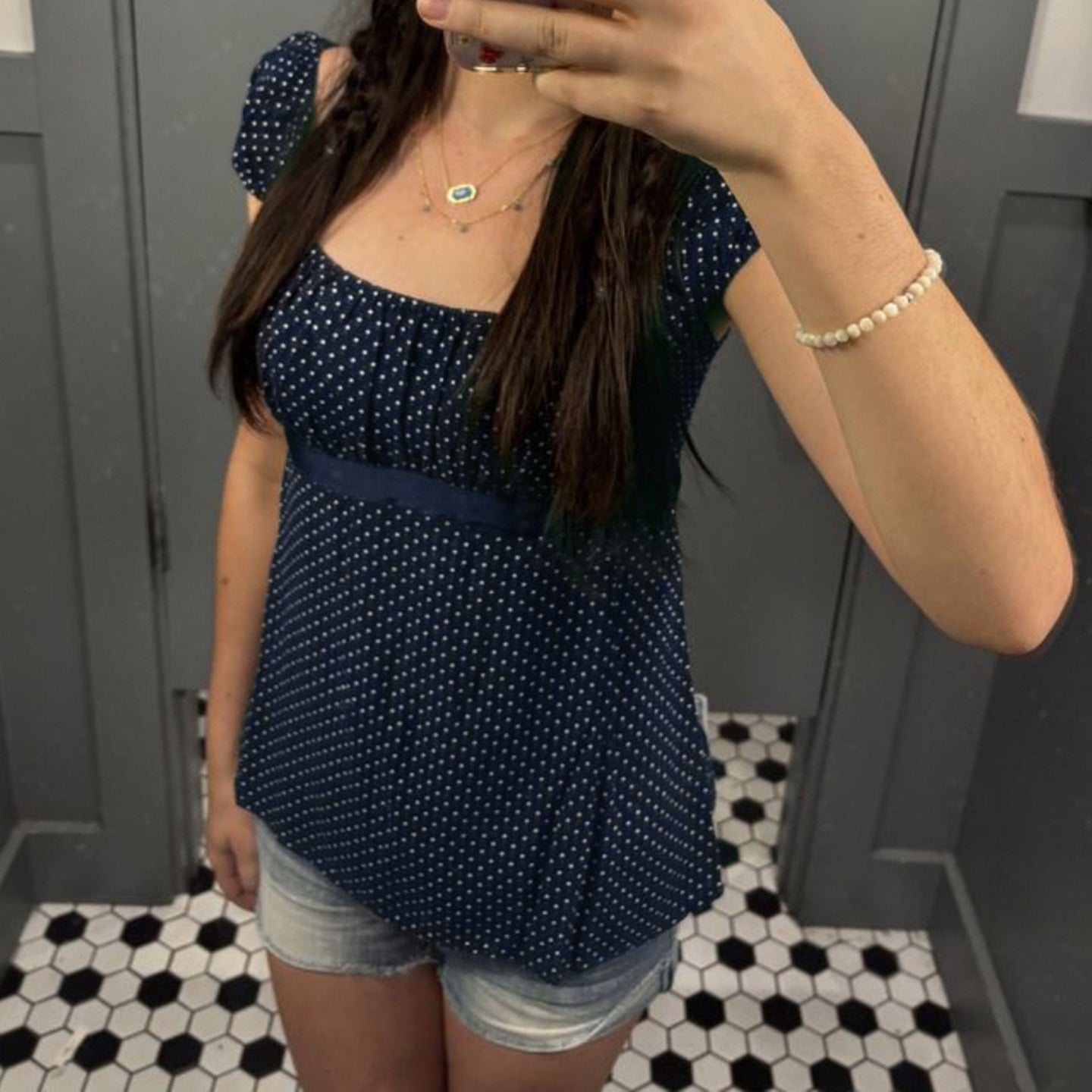 Damen luftiges Polka-Dots Blusenshirt mit schickem Rüschenkragen R&B