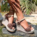 Damen Wedge-Sandalen mit doppeltem Riemendesign und modischem Schleifenakzent