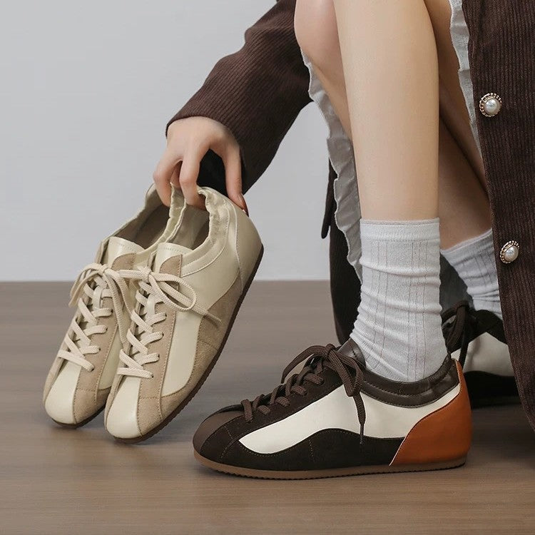 Damen Sportliche Sneaker mit hochwertigem Wildleder-Obermaterial