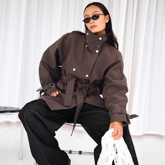 Damen modische Utility-Jacke mit hohem Kragen und praktischen Taschen R&B