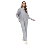 Damen hochwertiges Strick-Lounge-Set mit weiter Schnittführung und Knopfdetails R&B