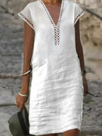 Damen nan leichtes Leinen-Kaftankleid mit V-Ausschnitt und Ajourbesatz R&B