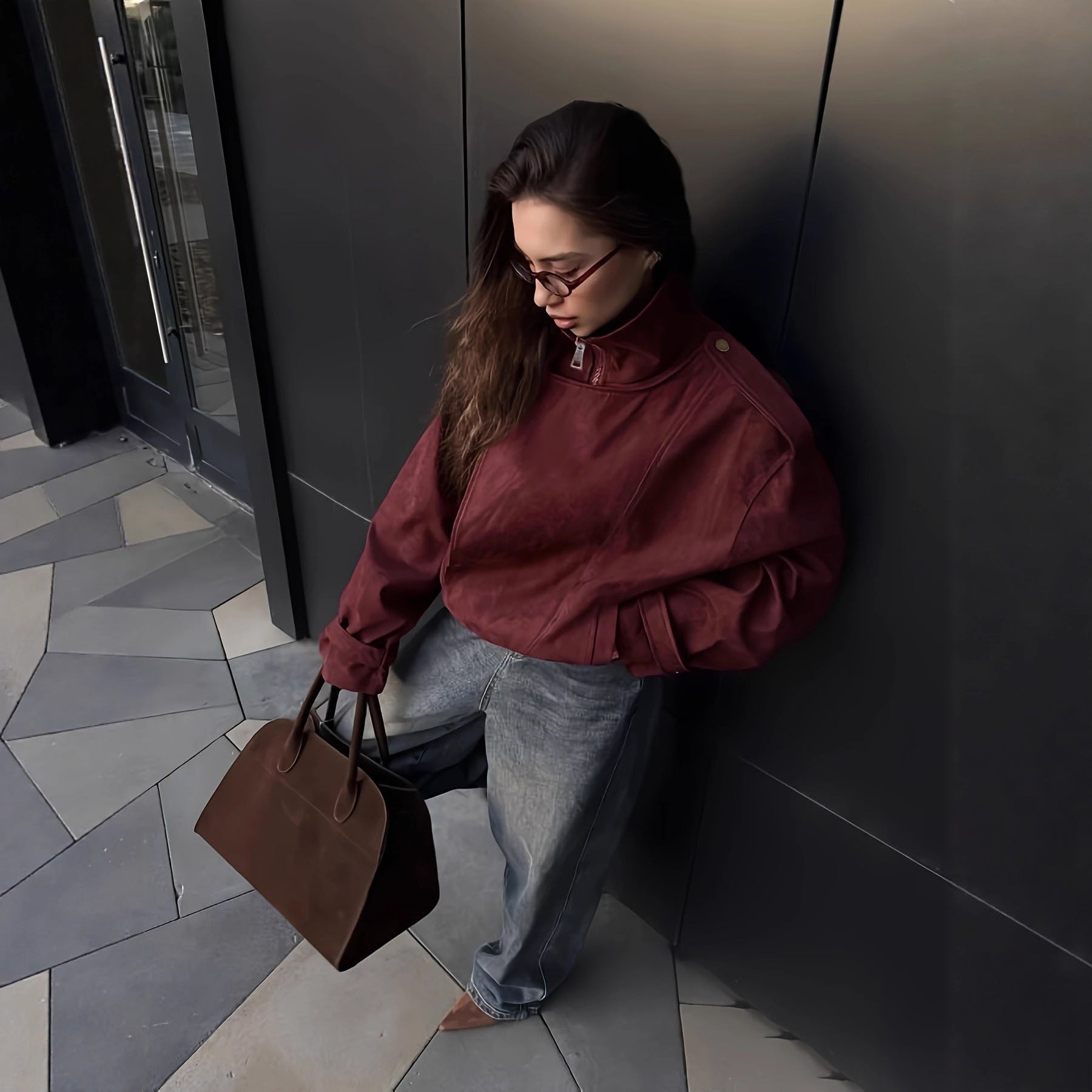 Damen modische Steppjacke mit hohem Kragen und seitlichen Taschen R&B
