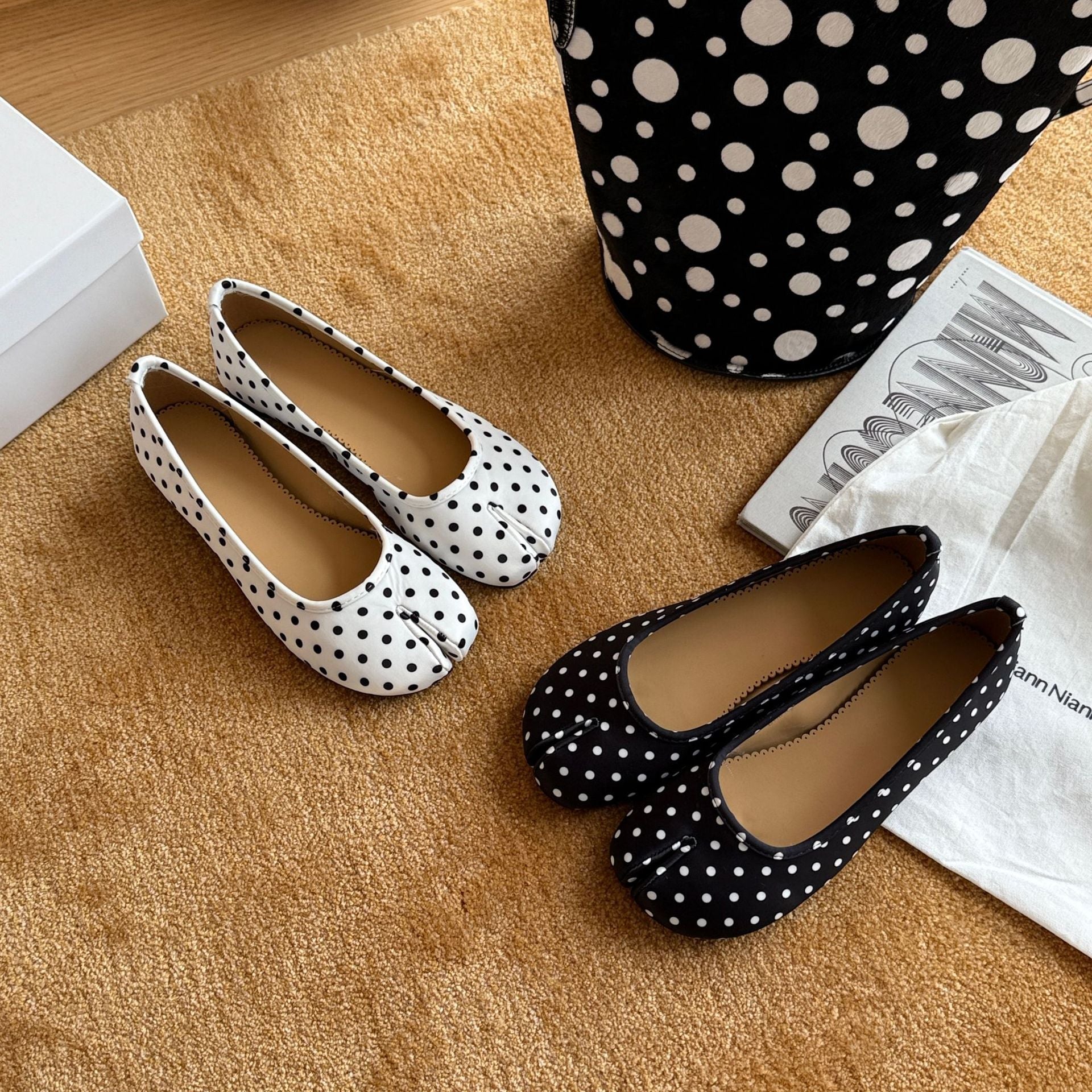 Damen Ballerinas mit modischem Punktmuster und bequemer Sohle R&B