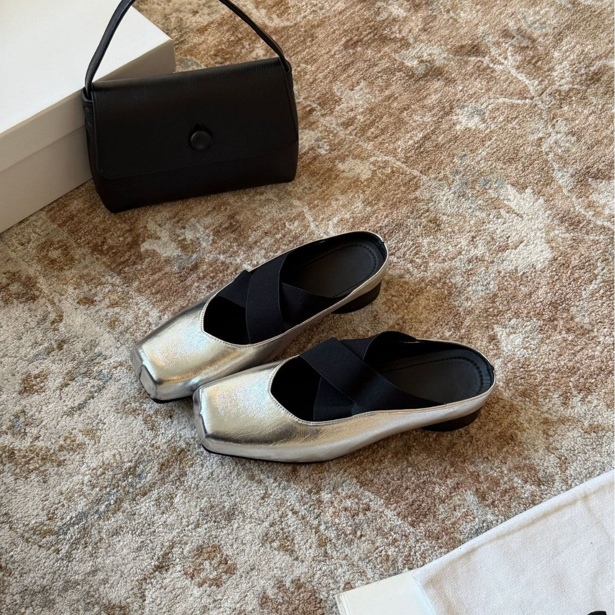 Damen Elegante Ballerinas mit auffälligem Glanz und passgenauem Schnitt R&B