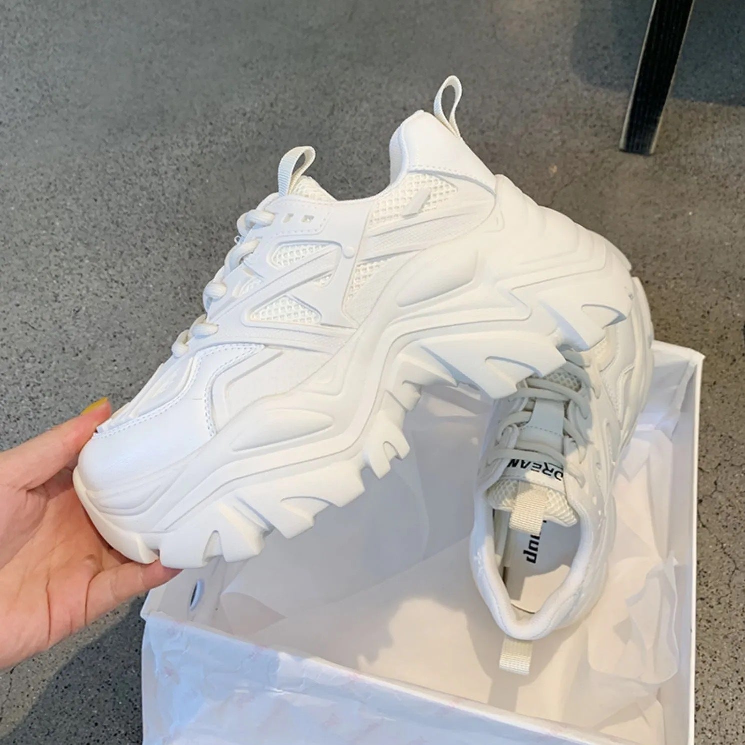 Damen Hochwertige Sneakers mit dicker Gummisohle und atmungsaktivem Obermaterial R&B