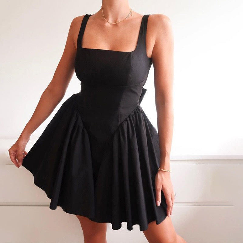 Damen A-Linien Minikleid mit quadratischem Ausschnitt und voluminösem Rock R&B