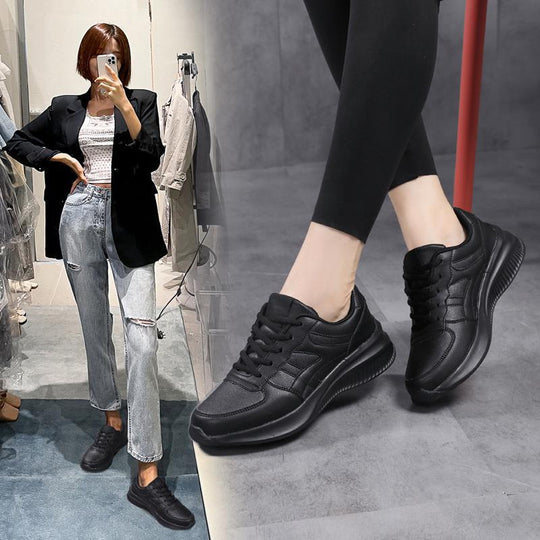 Damen nan modische Plateau-City-Sneaker mit extraweich gepolstertem Fußbett, stoßdämpfender Zwischensohle und sportiver Seitenapplikation R&B