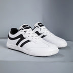 Damen Sportliche Sneakers mit trendigen Designelementen