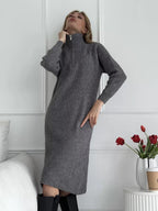 Damen Strickkleid mit Stehkragen und durchgehendem Reißverschluss