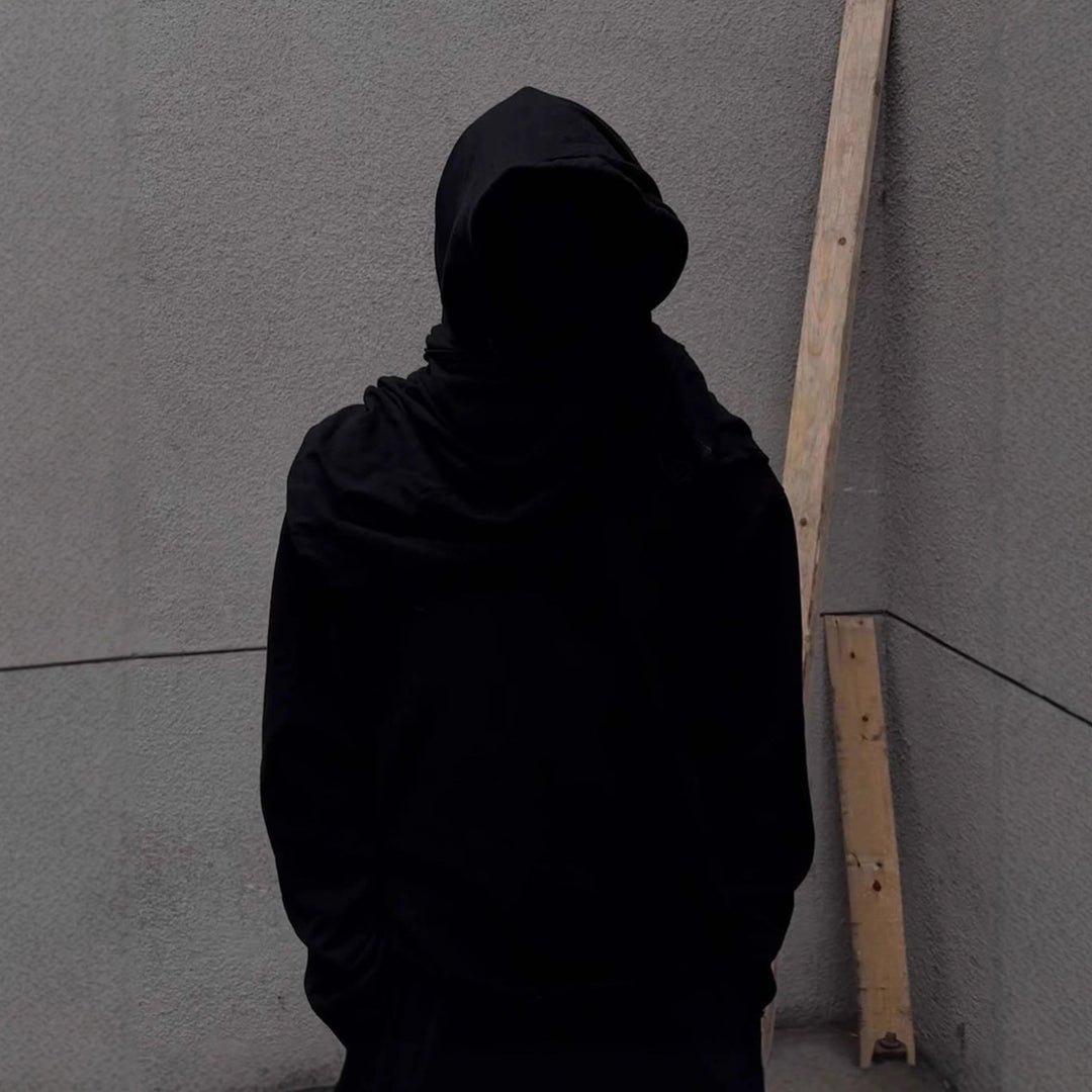 Unisex nan Kapuzenpullover im Gebrauchsspurenstil mit angeschlossenem Schlauchschal und ausgefransten Öffnungen R&B