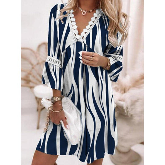Damen Blumiges Tunika-Kleid mit Spitzenakzenten R&B