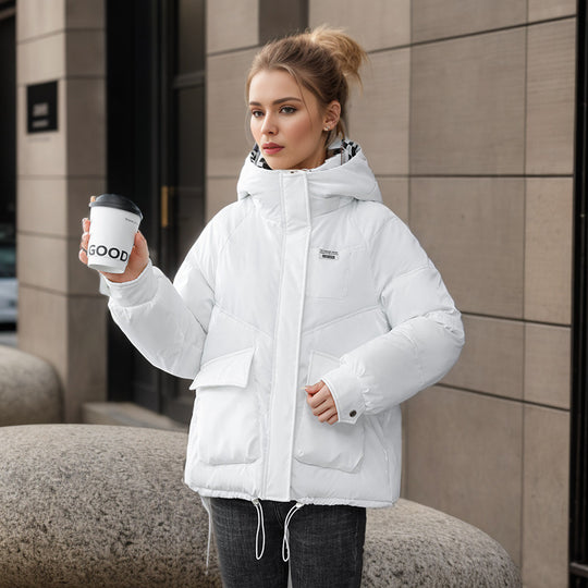Damen modische kurze Pufferjacke mit Kapuze und praktischen Taschen R&B