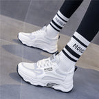Damen Sportliche Sneakers mit atmungsaktivem Obermaterial und dämpfender Sohle R&B