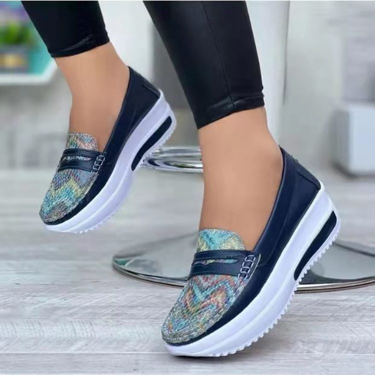 Damen Slip-On Mokassins mit strukturiertem Obermaterial und rutschfester Sohle R&B