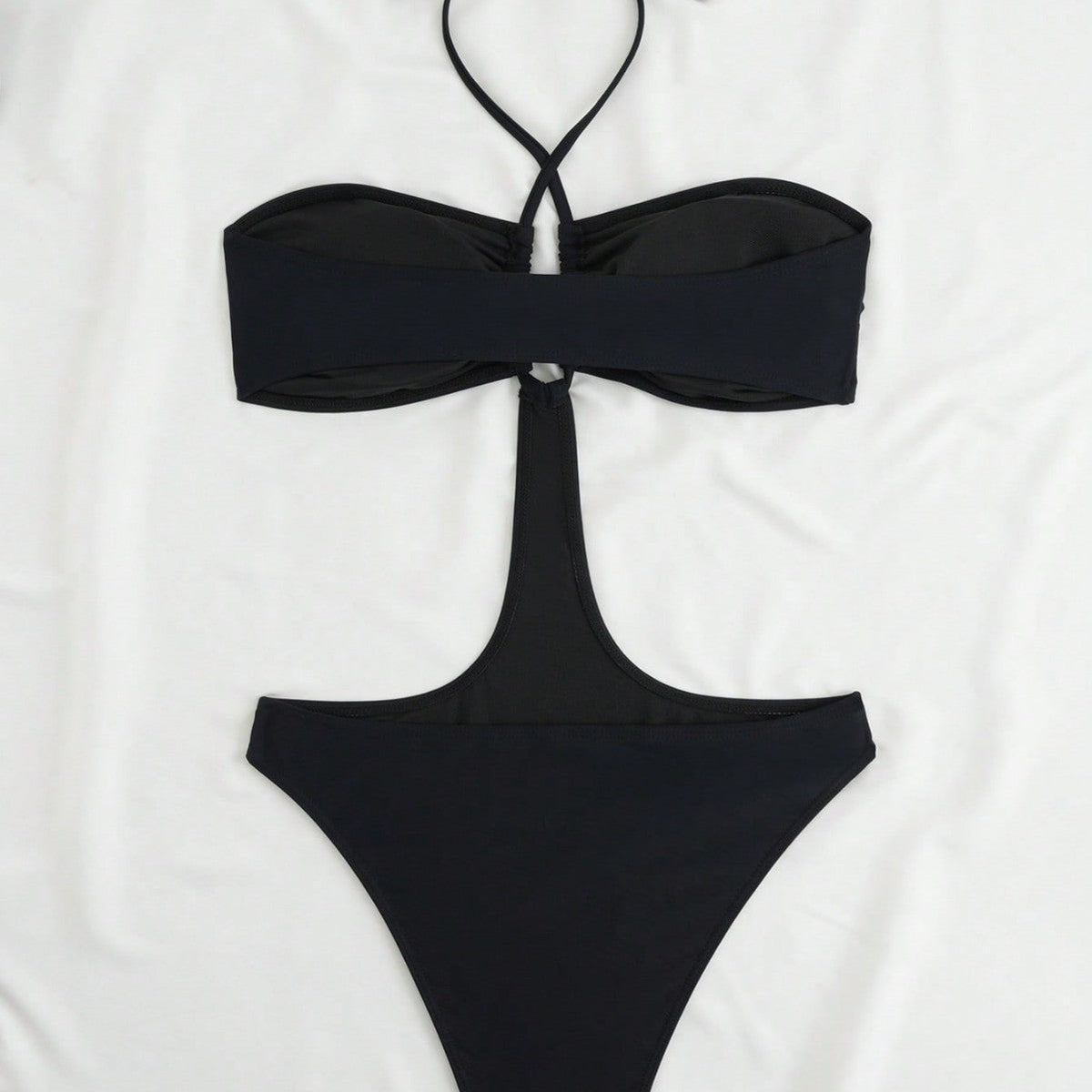 Damen Badeanzug mit verführerischem Cut-Out Design