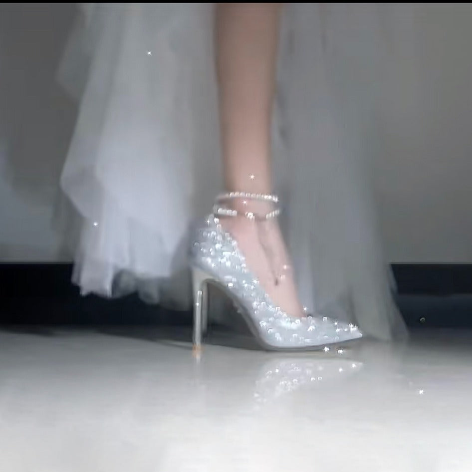 Damen glamouröse High Heels mit funkelndem Perlenschmuck R&B
