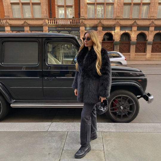 Damen Eleganter Oversized Kunstpelzmantel mit weit geschnittenen Ärmeln R&B