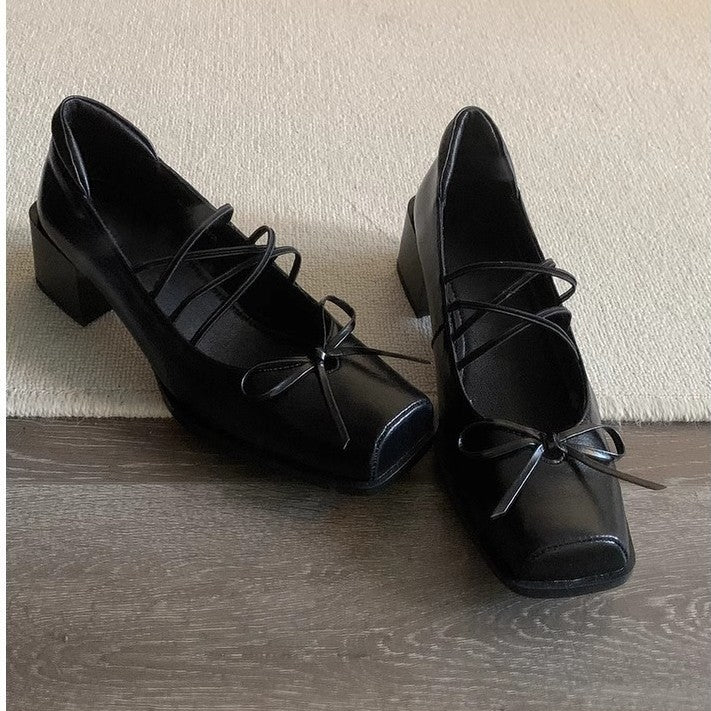 Damen elegante Ballerinas mit R&Brner Metalloberfläche und bequemem Blockabsatz R&B