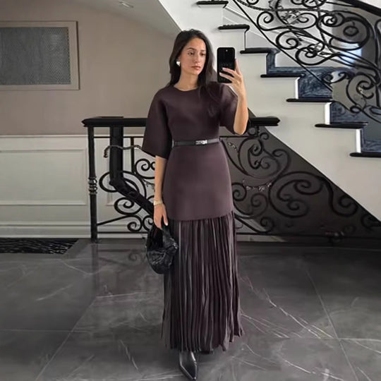 Damen Maxikleid mit hochwertigem Plisseedesign und modernem Schnitt R&B