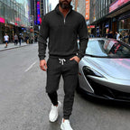 Herren sportliches Freizeit-Set mit strukturiertem Sweatstoff und seitlichen Reißverschlusstaschen R&B