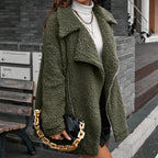 Damen kuschelige Teddyjacke mit asymmetrischem Revers und praktischen Taschen