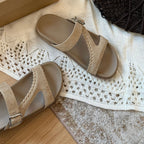 Damen Komfortable Riemensandalen mit verstellbarem Riemendesign und anatomisch geformtem Fußbett