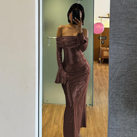 Damen figurbetontes Kleid mit Off-Shoulder-Design und funkelnden Akzenten R&B