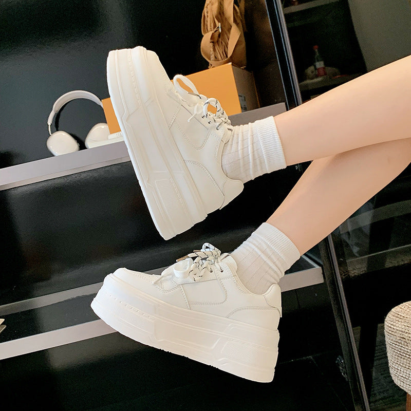 Damen Plattform-Sneaker mit modischem Design und atmungsaktiver Oberfläche R&B