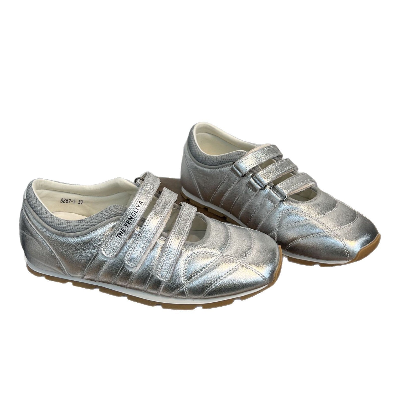 Damen Sportliche Sneaker mit praktischem Klettverschluss und glänzender Oberflächenstruktur R&B