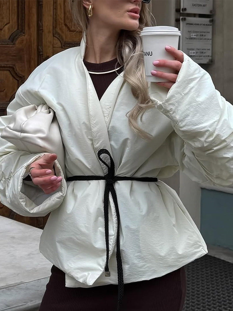 Damen lässige kurz geschnittene Jacke mit Taillengürtel und voluminösen Ärmeln R&B