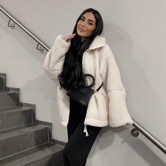 Damen kuschelige Fleecejacke mit hohem Kragen und praktischen Eingrifftaschen R&B