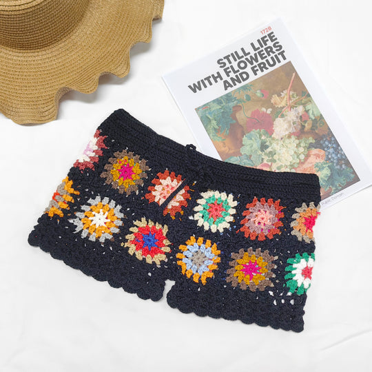Damen Häkelshorts mit buntem Granny-Quadrat-Muster R&B