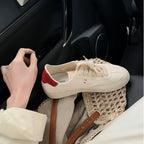 Damen Sportliche Sneaker mit minimalistischer Silhouette und atmungsaktiver Oberflächenstruktur